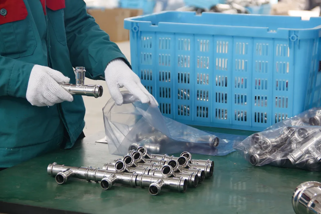 Stainless Steel/Carbon Steel/Copper/Brass M/V Press Fitting Plumbing Fitting