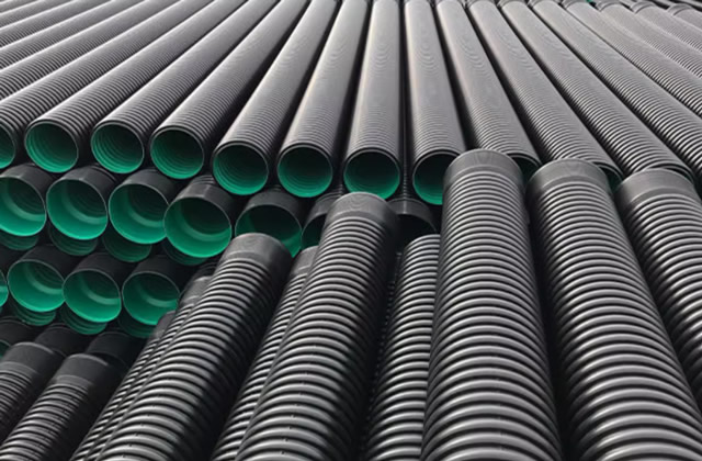 What types of pipe materials are typically used for sewage pipes? What are the best materials for se