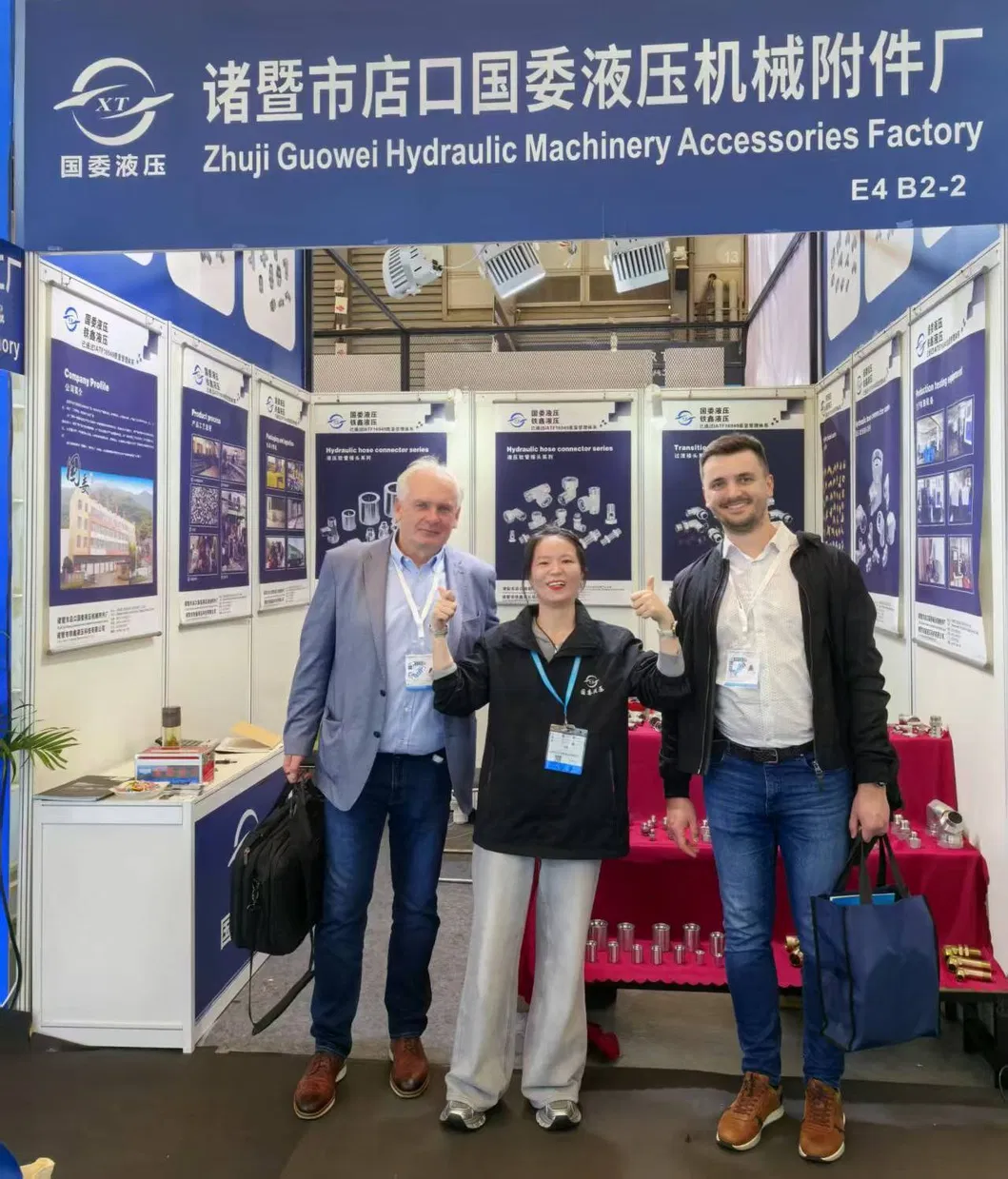 CNC Produce Bsp Male Hydraulic Straight Fittings 1b