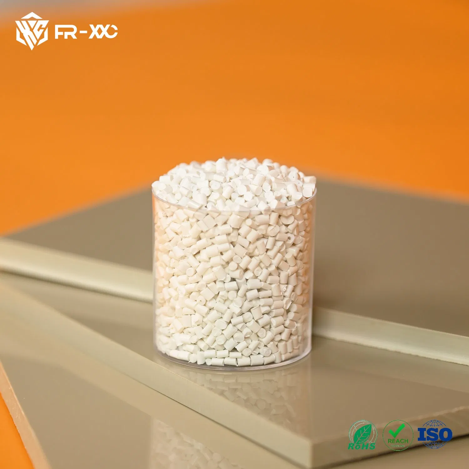 XXC-FR M8206EL Halogen-Free Flame-Retardant Masterbatch PP Plastics Pipe Fireproof Chemicals