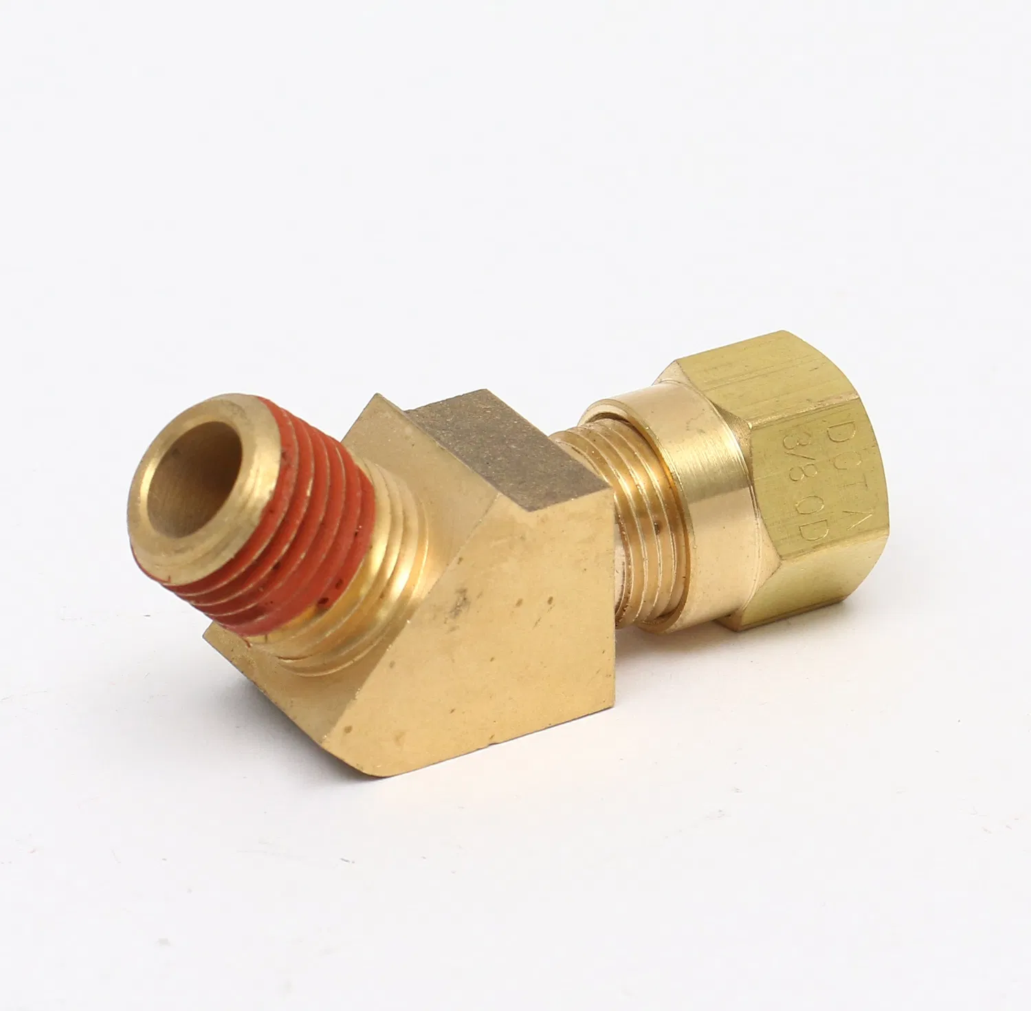Various Good Quality 45 Degree Male Threaded Brass Pneumatic Fitting Brass DOT Ferrule Connector