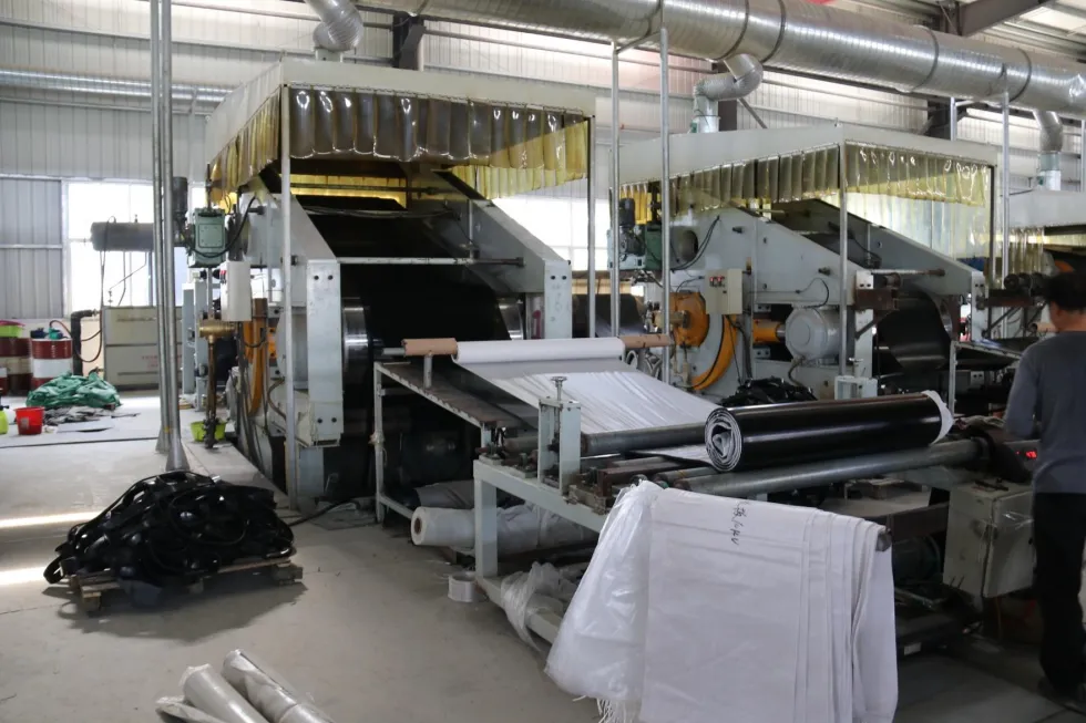 Custom Color Size PVC/NBR Rubber Foam Soft Insulation Rubber Foam Tube Pipe