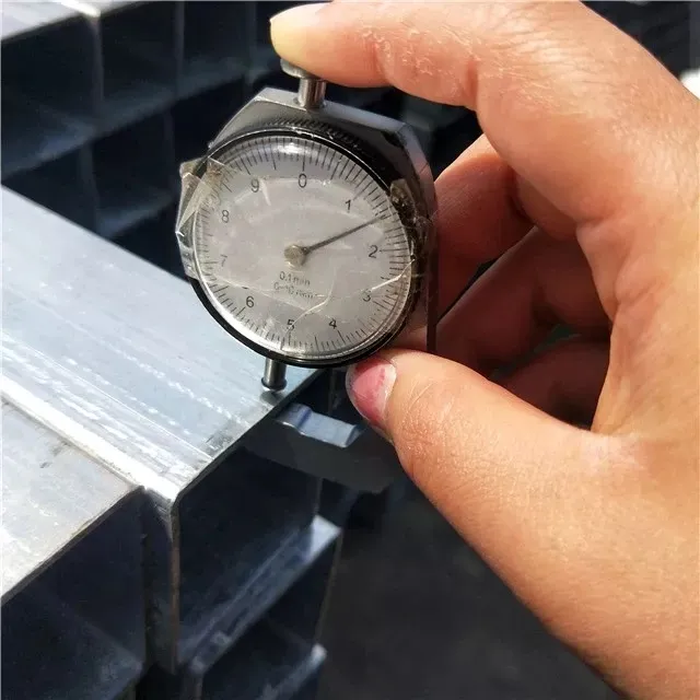 High Quality Strength Carbon Fiber Rectangular Factory Price Pipe 10mm 15mm 18mm 25mm Square Carbon Fiber Tube for Sale