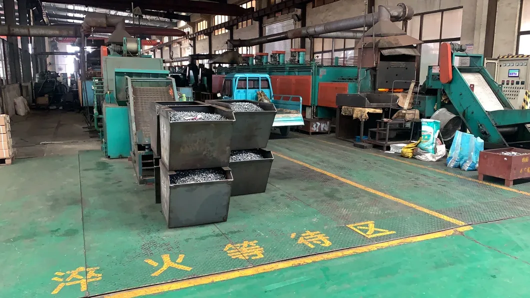 Stainless Steel Reducer Hex Bushing, 1/2" Male NPT to 1/8" Female NPT, Reducing Adapter Cast Pipe Fitting