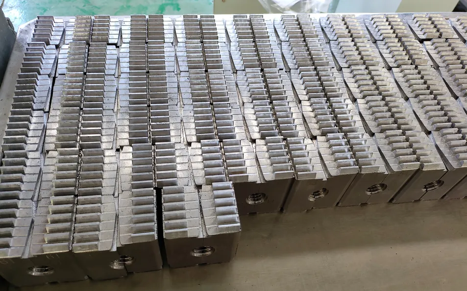 PE/PP/PVC Single Wall Electric Flexible Corrugated Conduit Threading Electrical Wire Pipe Making Machine