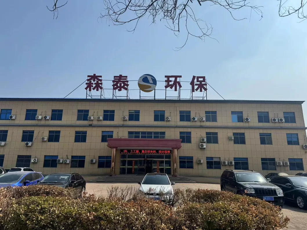 Plastic Blind Ditch Permeable Blind Pipe Permeable Drainage Pipe Wrapped with Polypropylene Circular Rectangular Inner Support Resistant to Acid and Alkali Corr