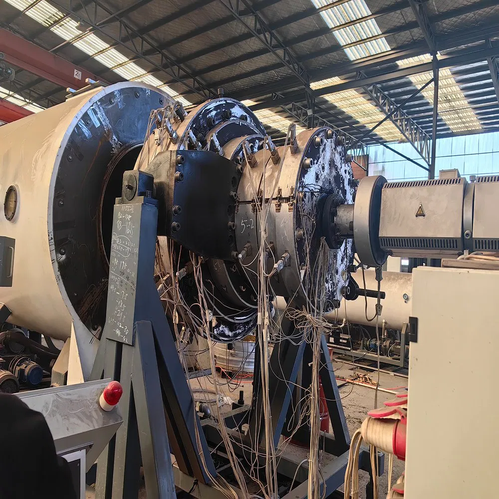 Polyurethane Foam and HDPE Jacket Plastic Pre Insulated Pipe Making Machine