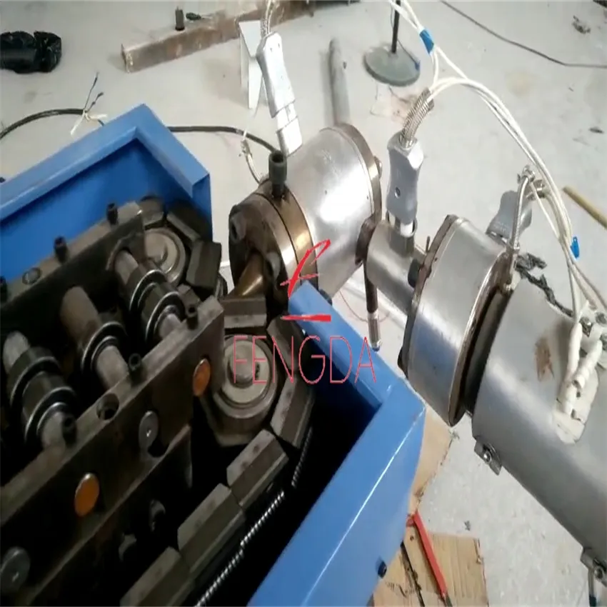 PE/PP/PVC Single Wall Electric Flexible Corrugated Conduit Threading Electrical Wire Pipe Making Mac