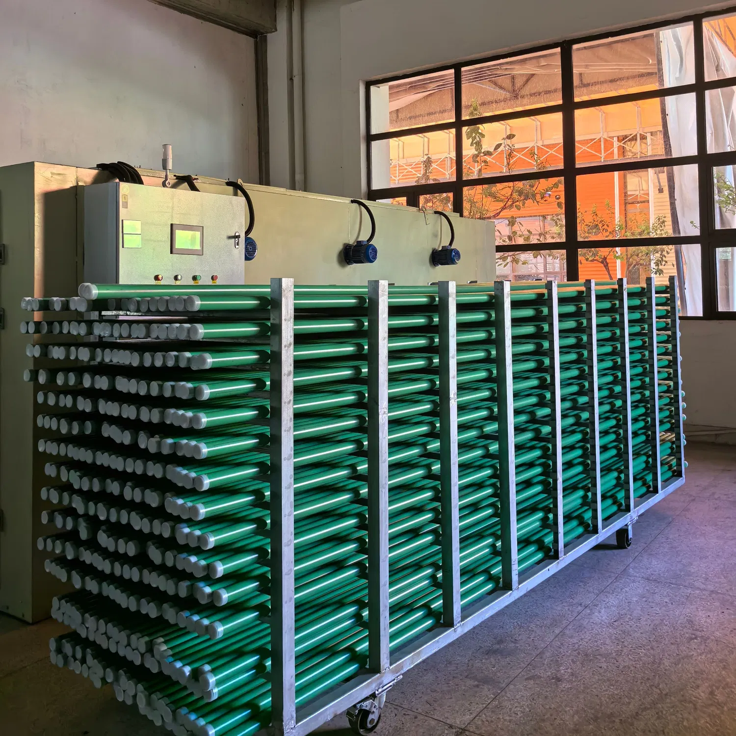 Menred Plumbing System Polypropylene Pipes with Meter Scale 3 Layers Max Support Use of 50 Years