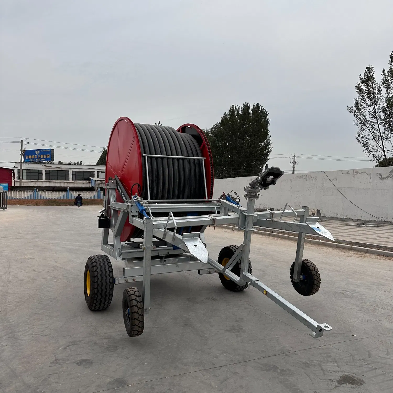 Agricultural Irrigation System Electric Drive Water Turbine Sprinkler Reel Sprinkler Cannon Sprinkle