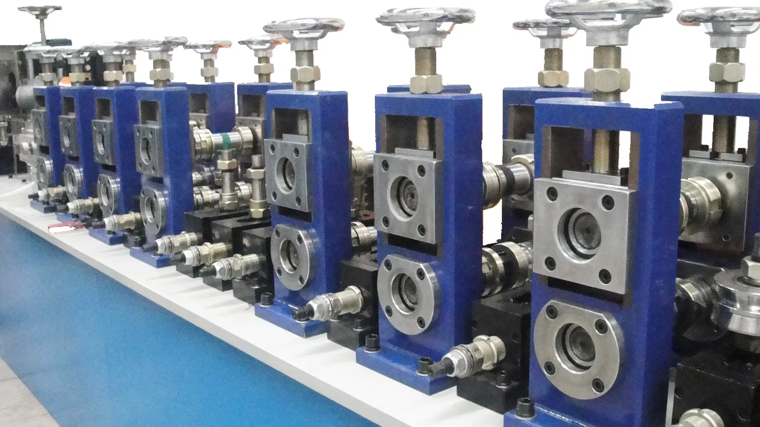 Single Pipe Type Stainless Steel Coiled Tubing Machine Bright Annealing Furnace