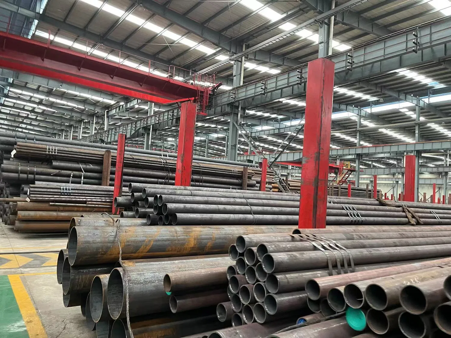 S355jr Heat Exchangers and Condensers ASTM SA179 S400 Black Coating Alloy Seamless Steel Pipe Wholes