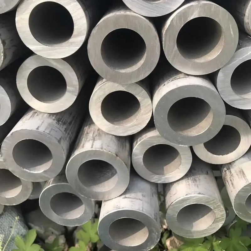 Thick Wall Seamless Duplex Steel Pipe Uns S32205 Pressure Vessel Quality