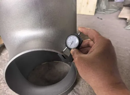 ANSI Butt Welded Carbon Stainless Steel 304 316 Seamless Tee Reducer Cap Tube 45 90 180 Degree Lr Equal Threaded Elbow Pipe Fitting