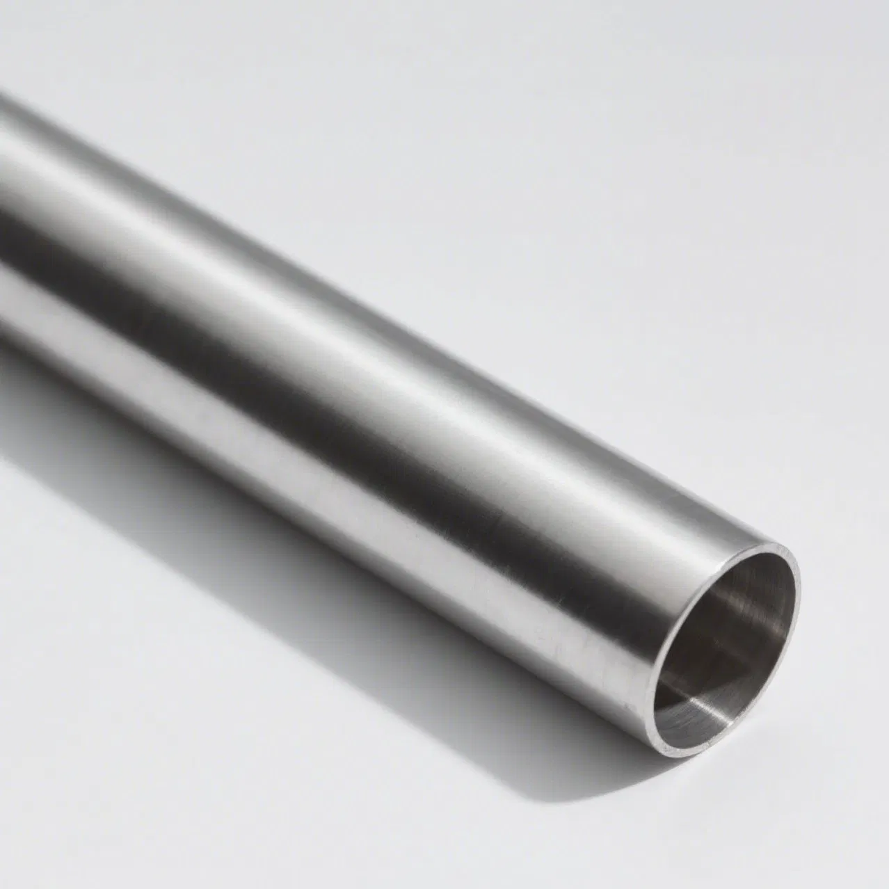 High Gloss 316ti Seamless Polished Tube for Petrochemical Plant Corrosion Resistant Pipe Networks
