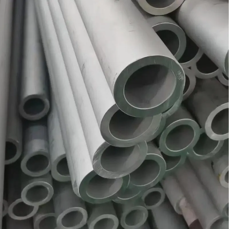 Durable and Versatile 304/304L/304h Stainless Steel Seamless Pipes Suitable for a Wide Range of Envi