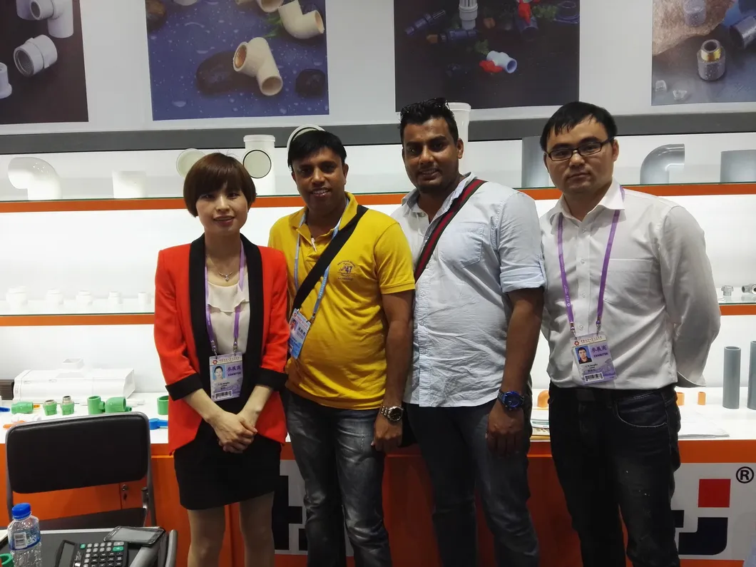 Super Quality OEM UPVC PVC Plastic ASTM Sch80 Standard Elbow Transparent Clear Tee Pipe Fittings Coupling