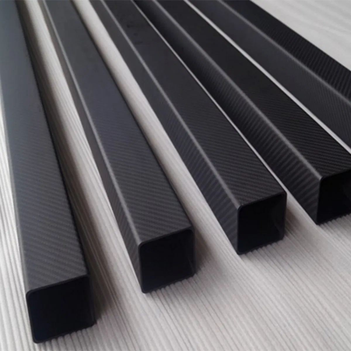 High Quality Factory Direct Carbon Fiber Square Tube 3K Carbon Fiber Rectangular Tube