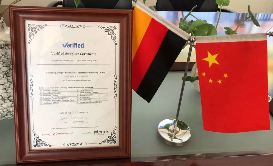 Manufacturers Supply Nylon Corrugated Plastic Coolant Pipes.