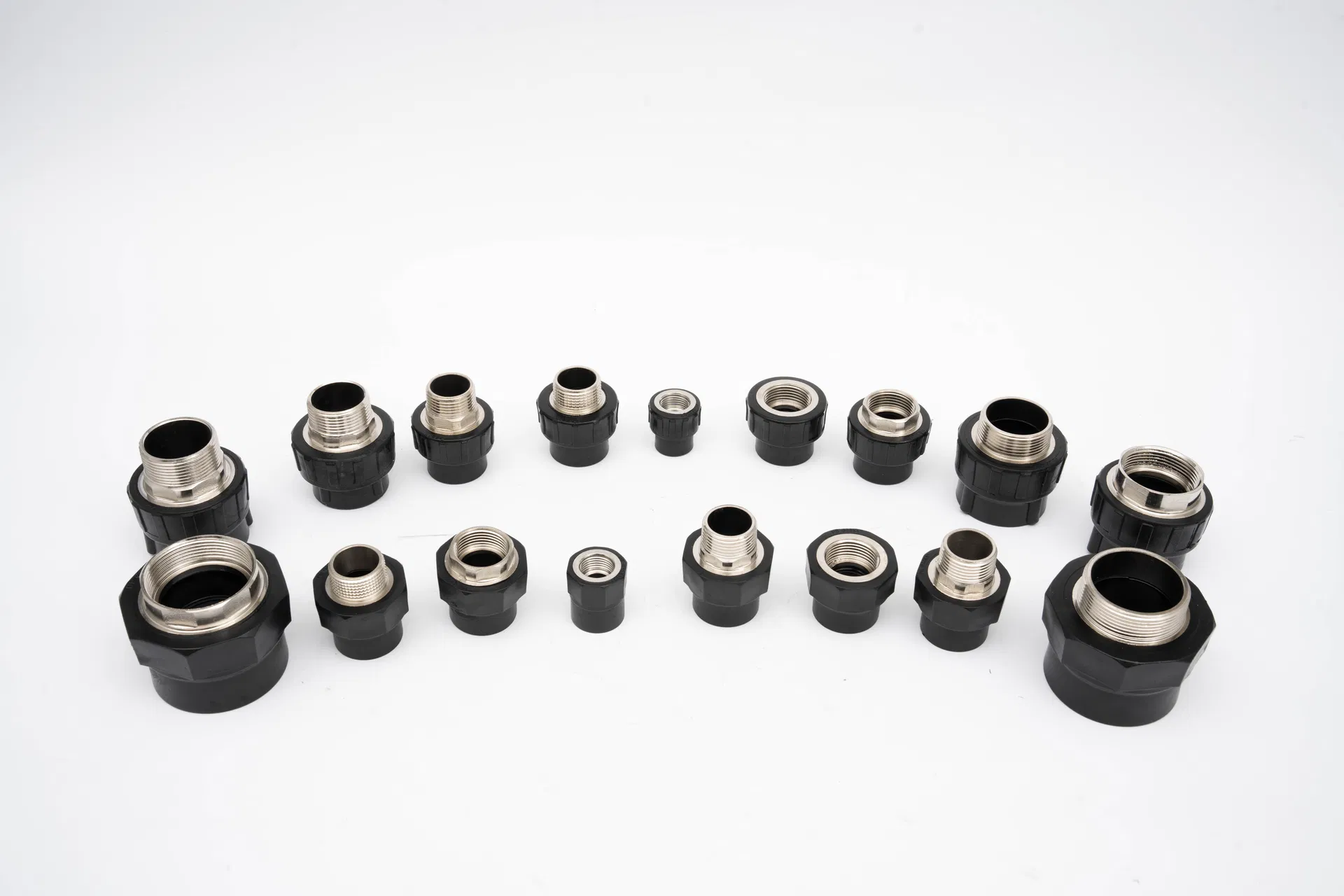 High Quality Pn35/Pn25/Pn20/Pn16 Copper Pipe Fittings Male Female PE/HDPE Threaded Pipe Nipple for Tough Applications