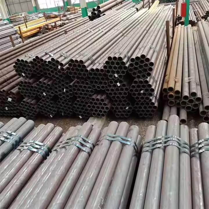 Carbon Steel Pipe A53 A106 Gr. B Carbon Steel Seamless Welded Black Painting Steel Pipe
