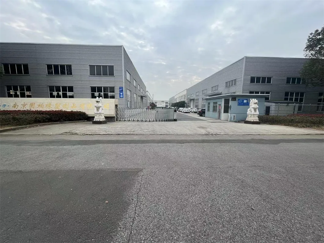 Customized Durable UHMWPE Plastic Tubes Square POM Pipe Moulded Nylon Square Pipe Tpfe Round Tube