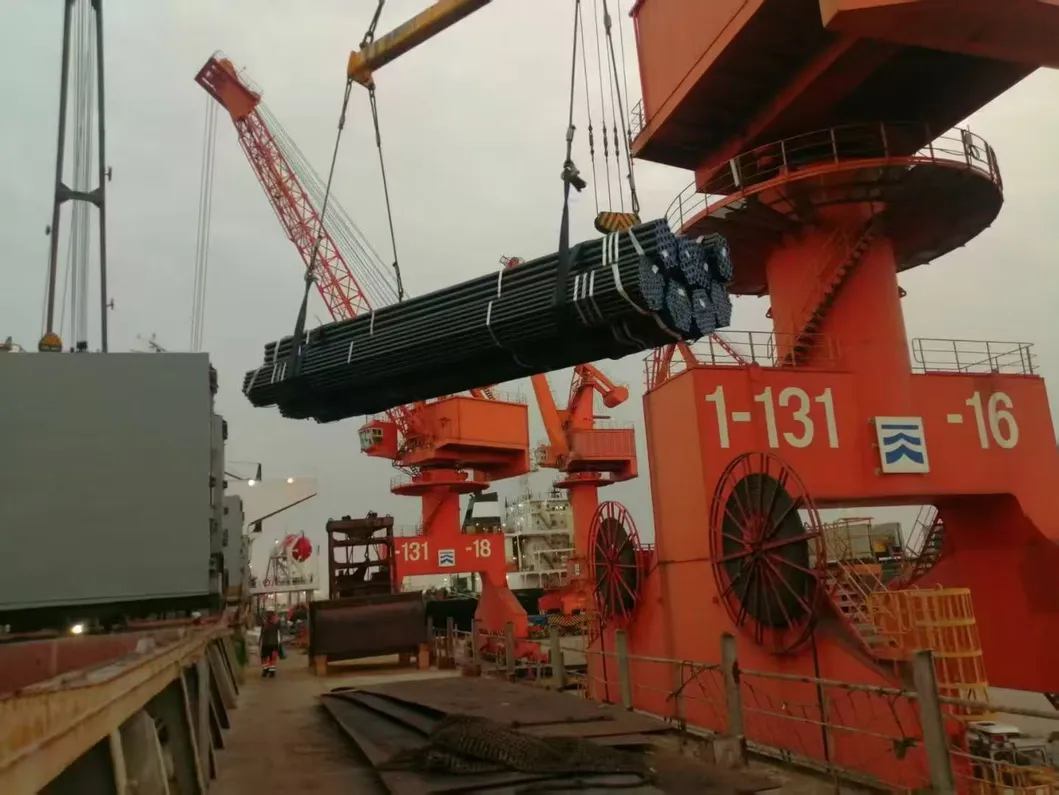 Black Painting/3PE ASTM A106/API 5L Gr. B Seamless Steel Natural Gas/Oil Pipeline