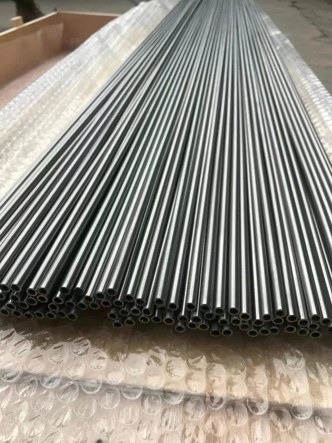 ASTM B862 Grade 1, 2, 3, 7 Titanium Alloy Welded Pipes