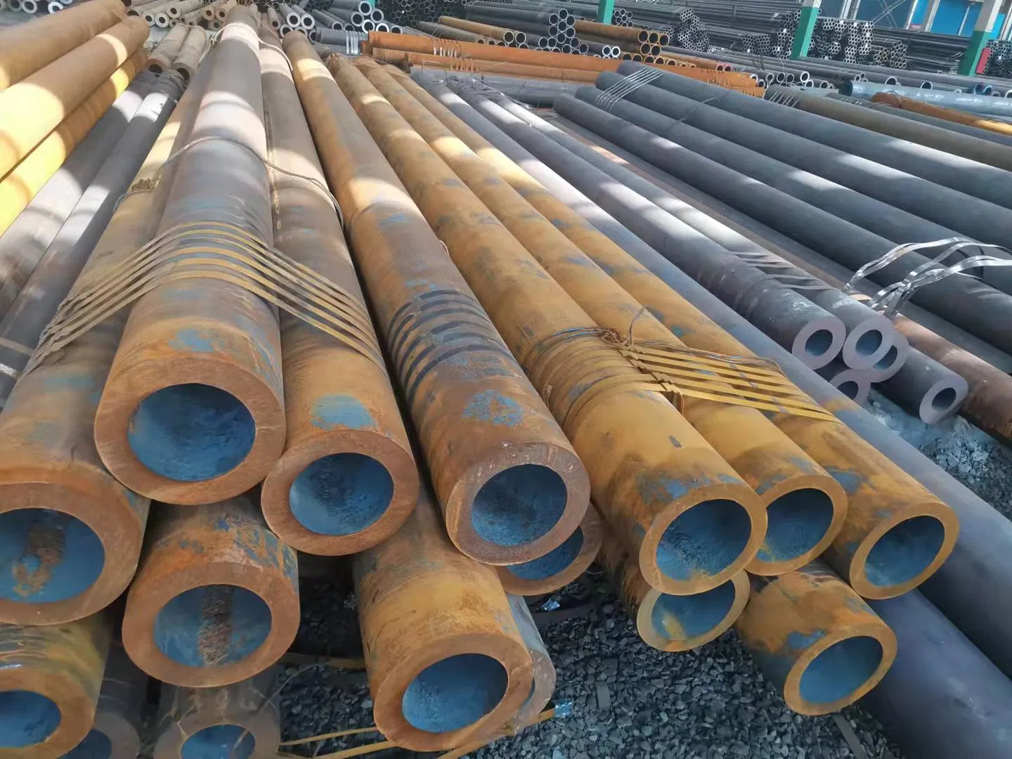 Hot Sales ASTM A36 AISI 5L X42 X52 X56 X60 Steel Pipe ERW SSAW Welded Spiral Carbon Steel Tube Used 