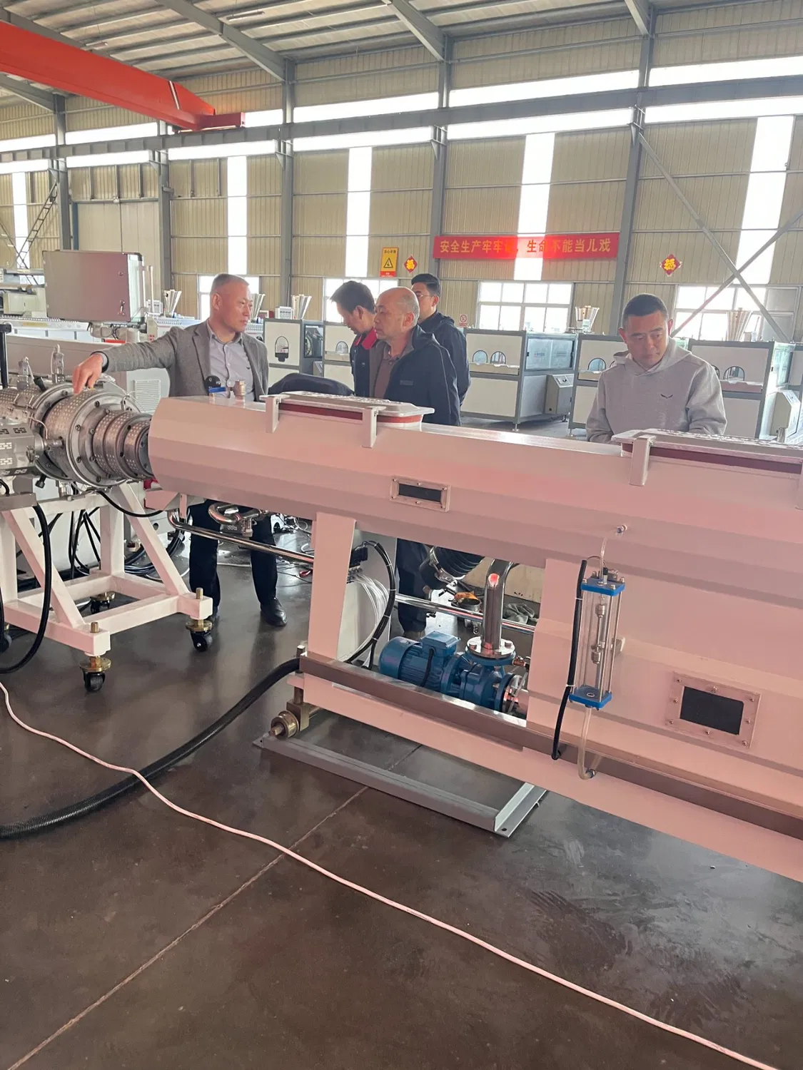 Triple-Layer Co-Extruded PE Pipe Three-Layer PE Pipe Production Line