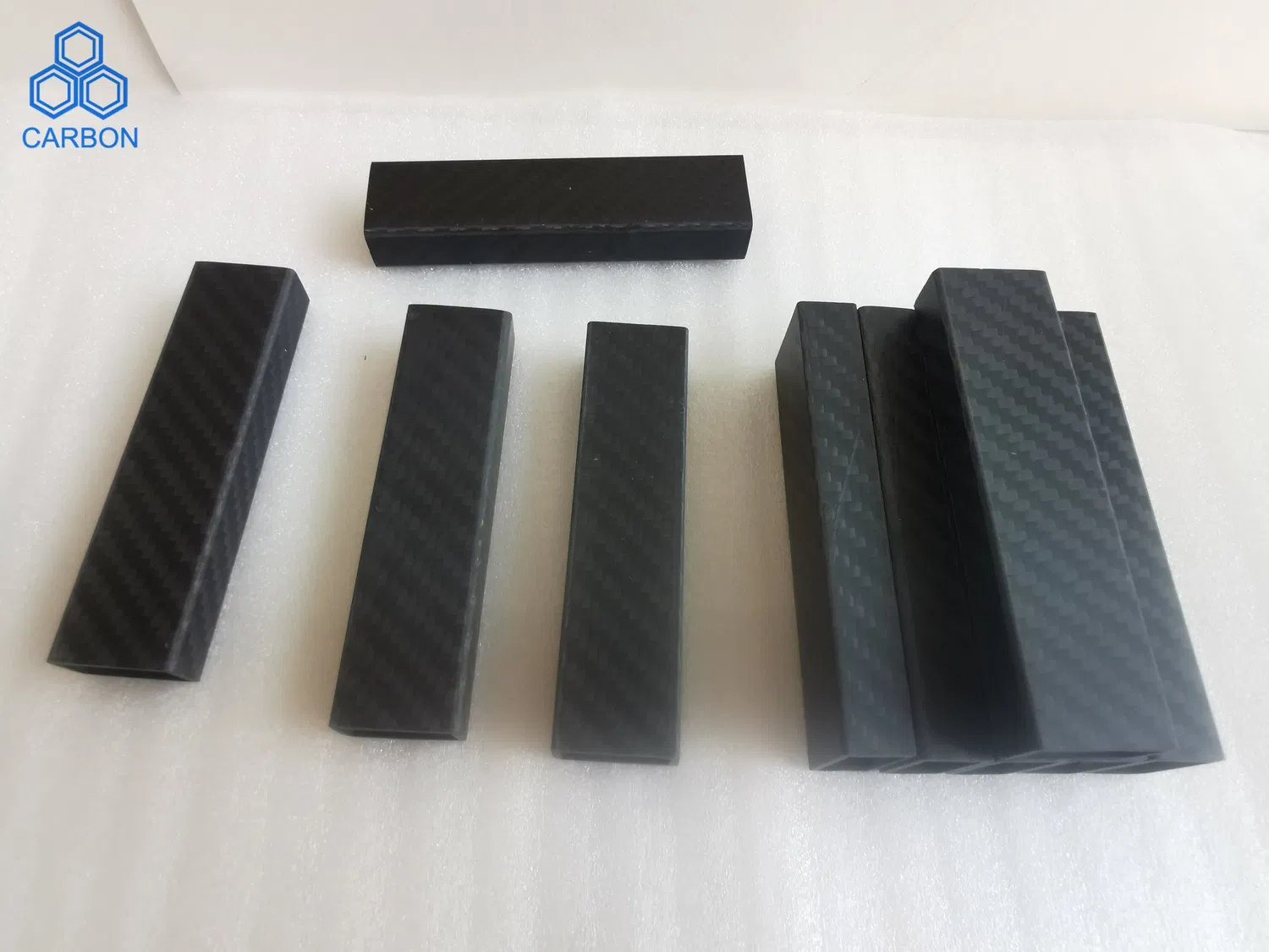 Custom 3K Carbon Fiber Tube Such as Round Oval Square Rectangular Tube