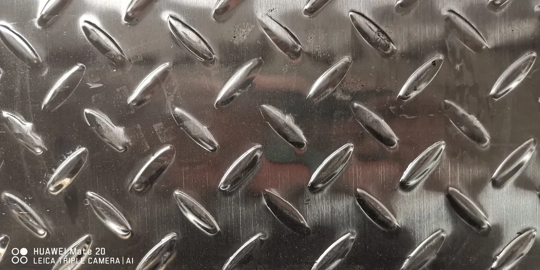 Checkered Plate 304 Diamond Plate 304chequer Plate, Chequered Plate Antiskid Steel Plate