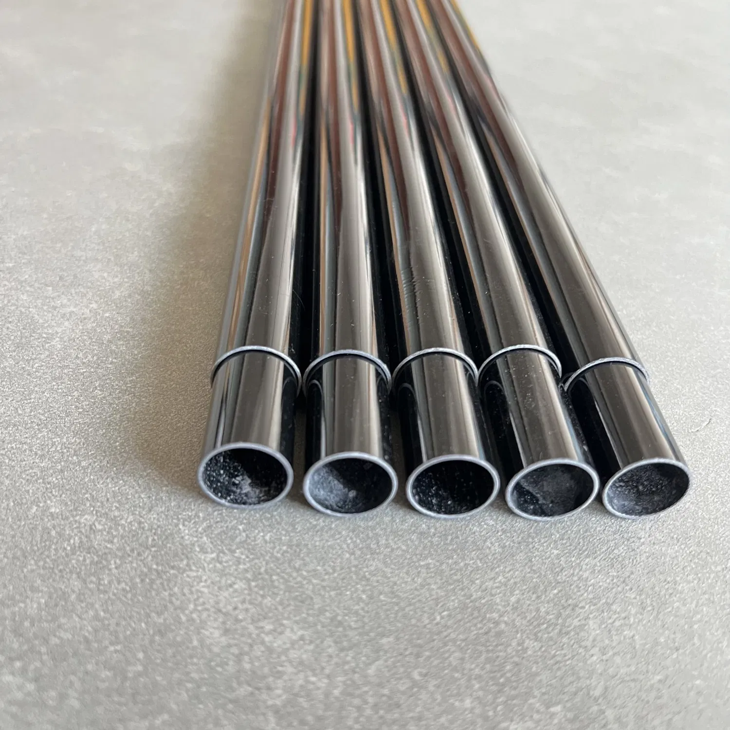 Custom 3K Glossy/Matte Roll Wrapped Large-Diameter Carbon Tubes