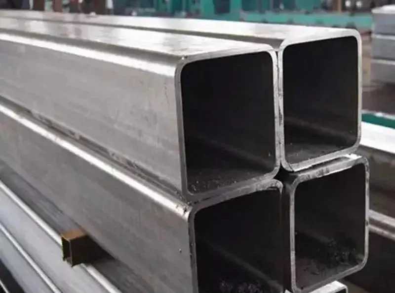 Q195 Q235 Q355 Scrap Carbon Steel Pipe Black Carbon Fiber Square Pipes ERW Steel Hollow Section Tube