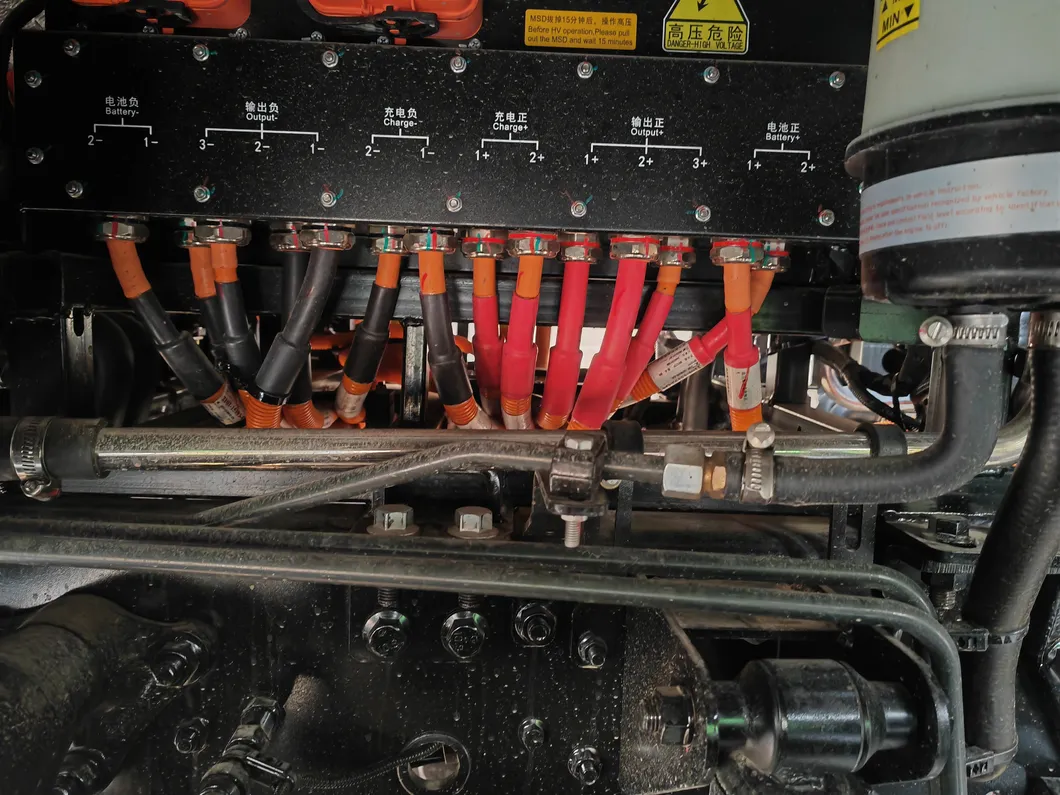 Versatile PA Double Wall Split Corrugated Pipe, 36X36X80cm Package Size