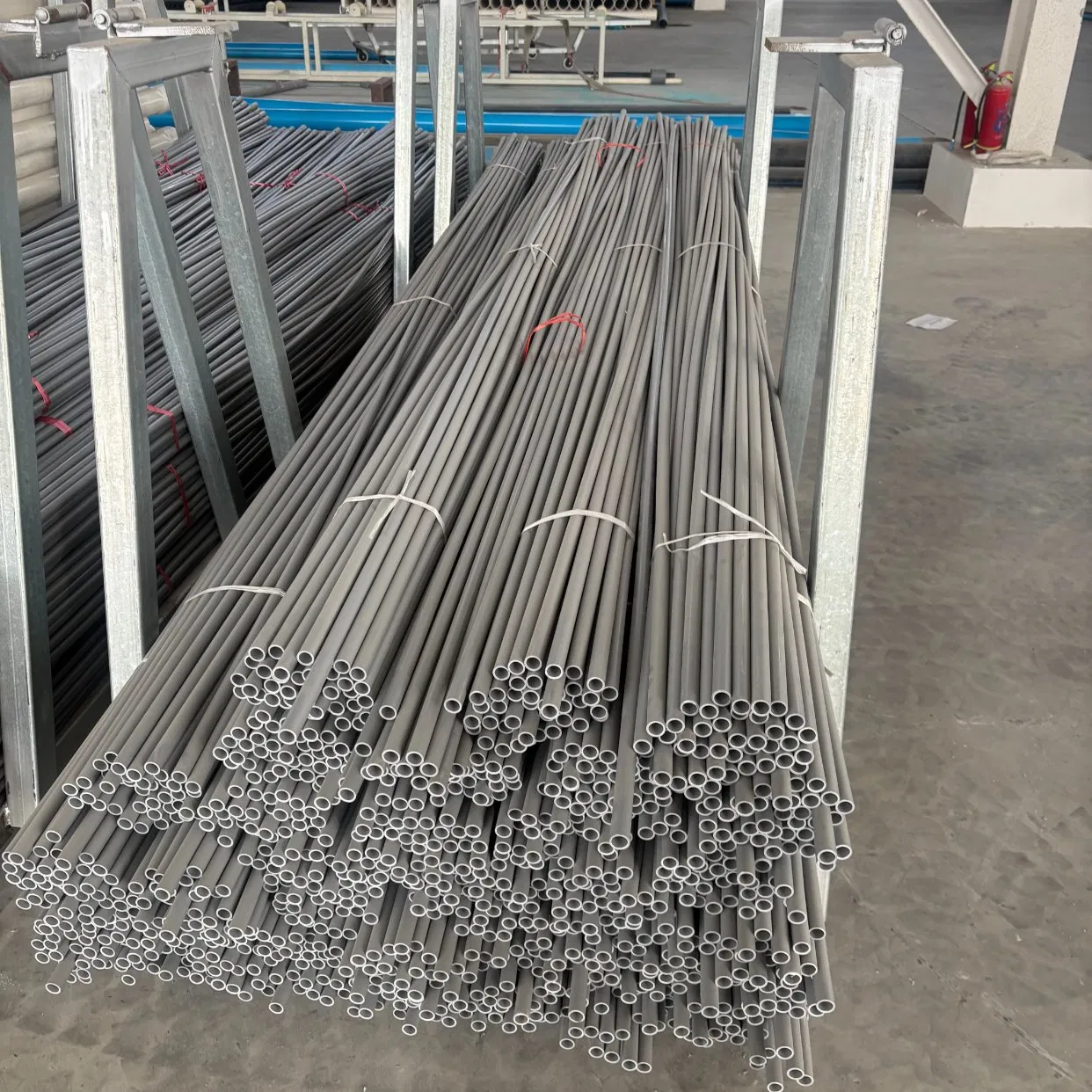 Food Grade PVC Water Pipe, Non-Toxic Plastic Tube for Agricultural Irrigation & Industry