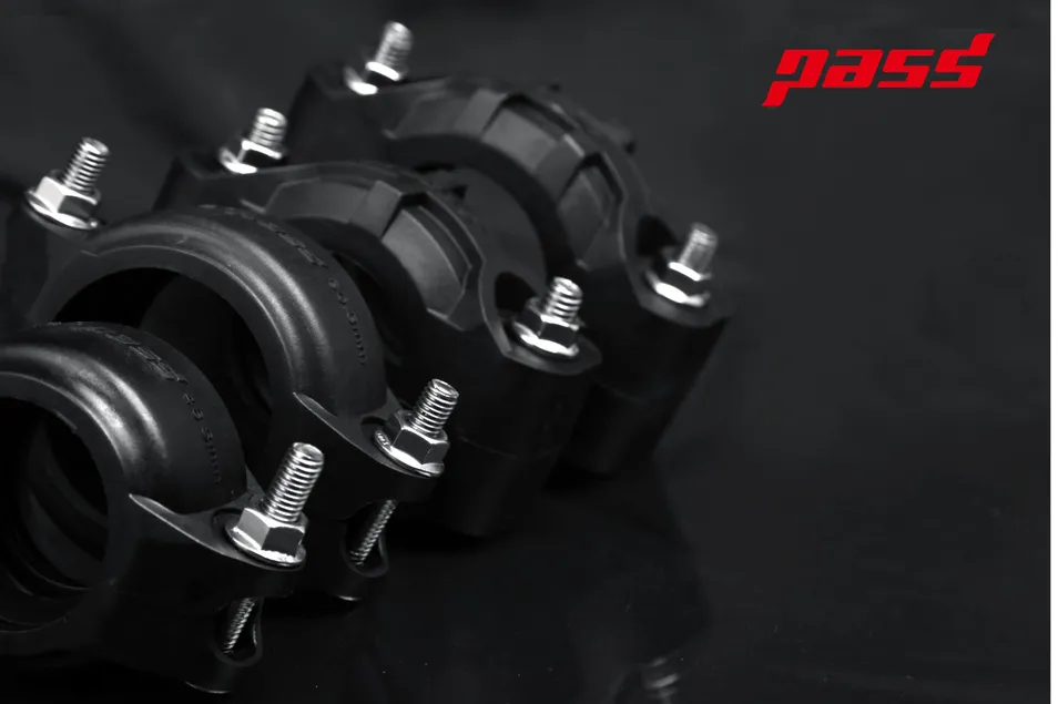 Various Materials Nylon/Stainless Steel/Ductile Iron Grooved Flexible Coupling Clamp Pipe Fittings