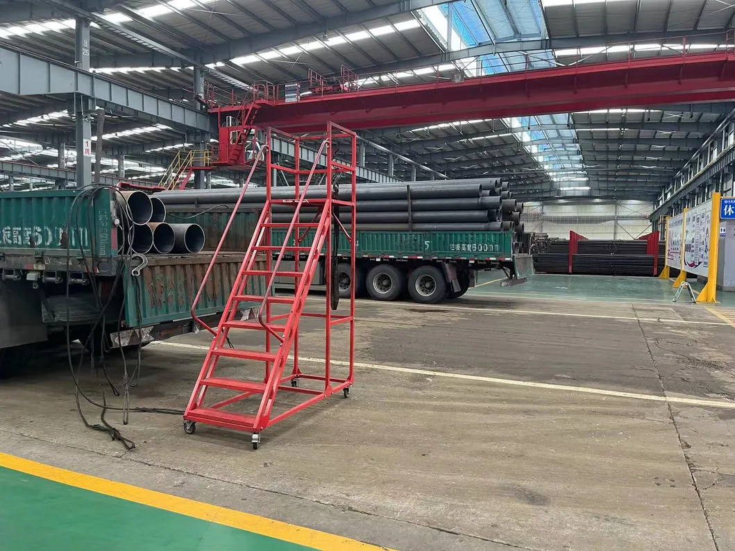 ASTM A36 A53 A192 Q235 Q235B 1045 4130 Sch40 10mm 60mm Hot Rolled Welded Carbon Steel Pipe for Oil and Gas Pipeline Construction
