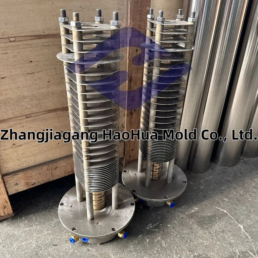 Specially Make PVC Pipes and Apply Them to Water Pipes and Other Functions.