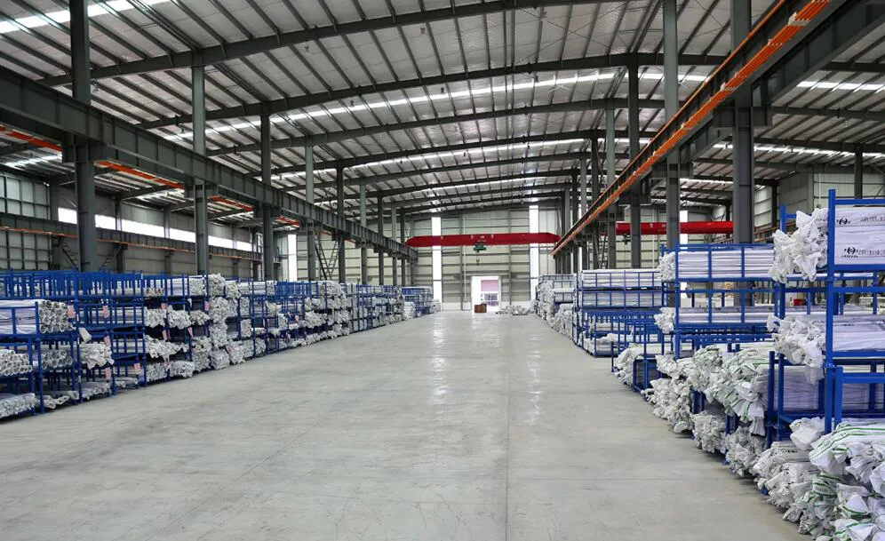 PVC/CPVC Pressure Pipe Anti-UV Tubing for Irrigation, Rain Water and Sewage Water Pipes with Competitive Price"