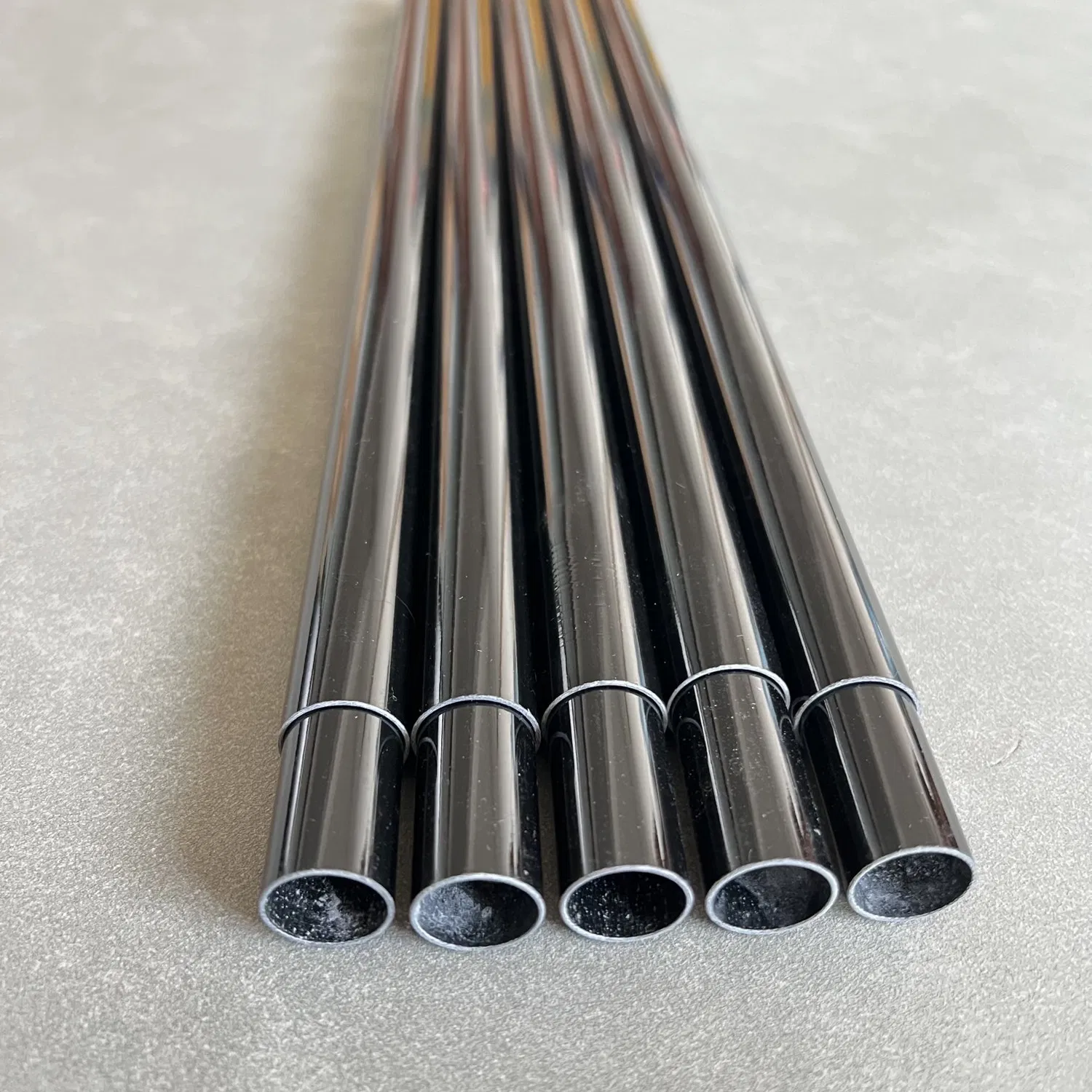 Custom 3K Glossy/Matte Roll Wrapped Large-Diameter Carbon Tubes