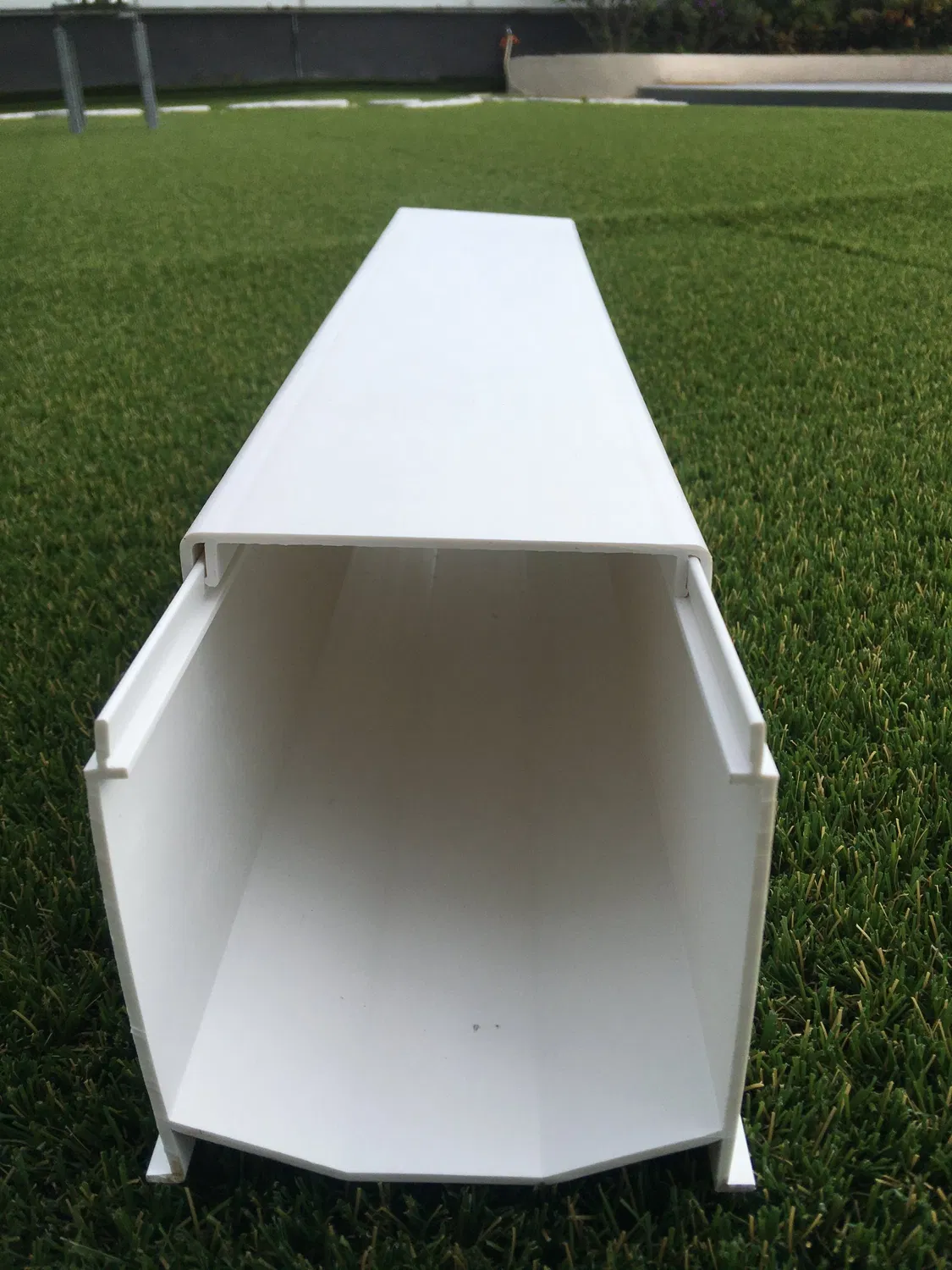 Indoor Hydroponic Growing Tray System Vertical Aeroponic Vegetable Planting Gully Pipe