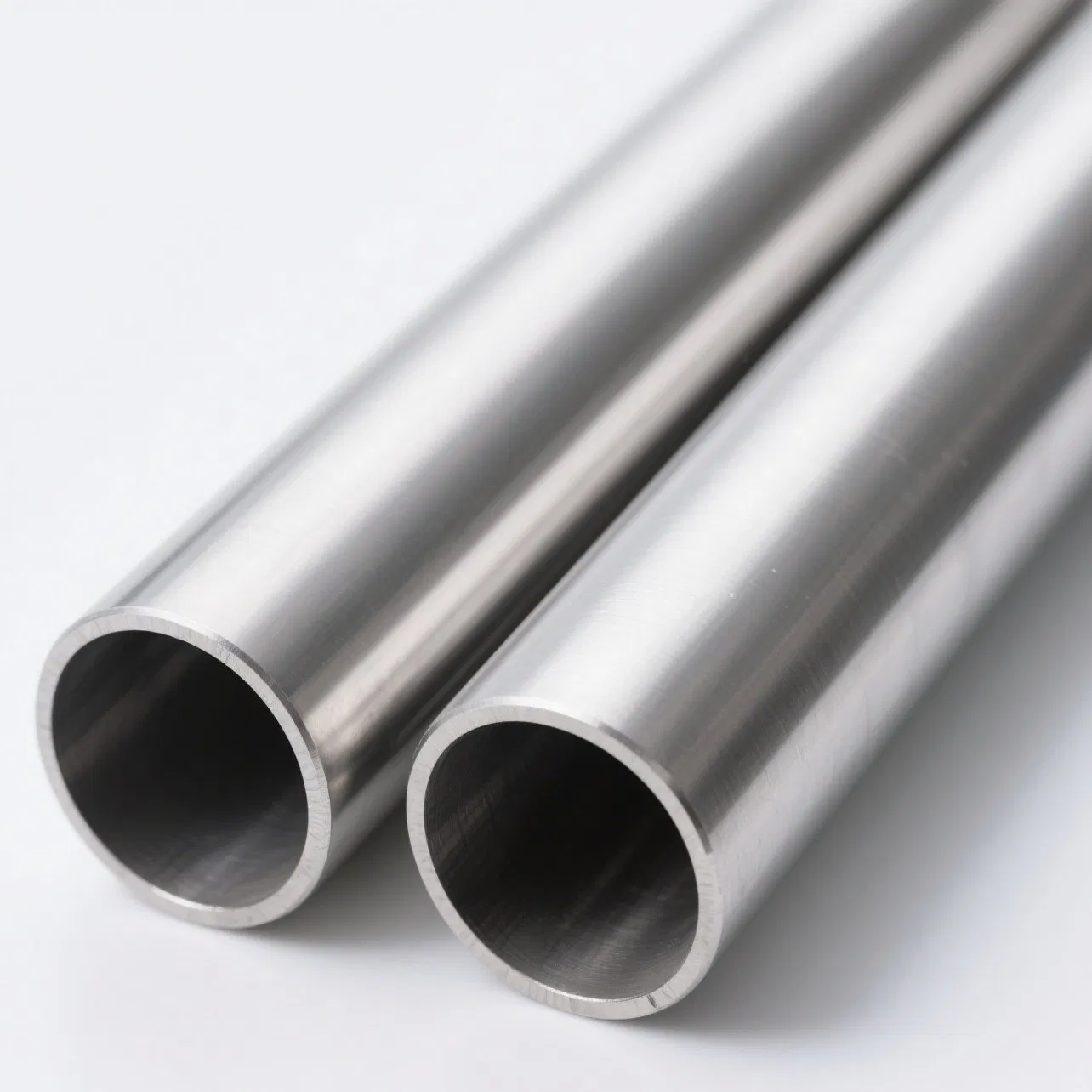 Corrosion Resistant 316ti Seamless Mirror Finished Pipe for Petrochemical Transfer Line Installation