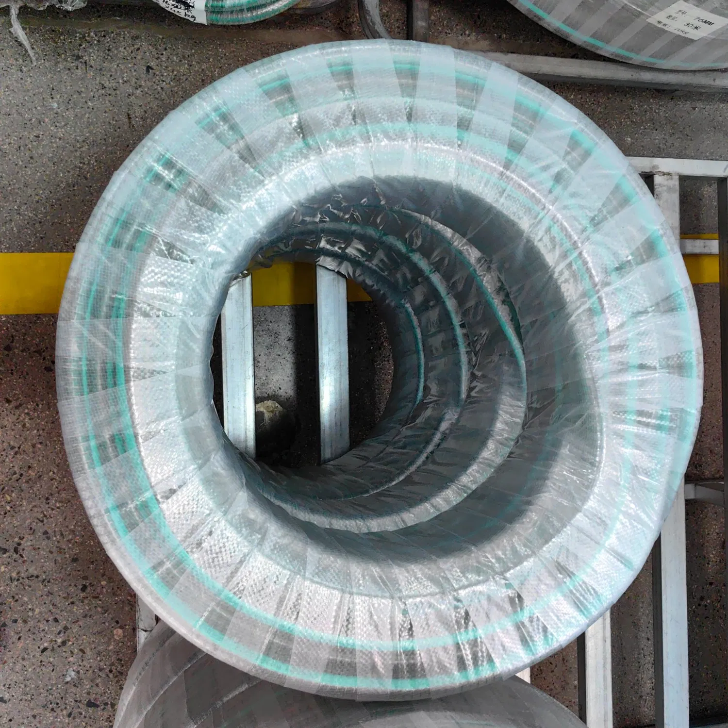 1" PVC Food Grade Steel Wire Pipe for Drinking Water Safe Transport 1" PVC Food Grade Steel Wire Pipe for Drinking Water Safe Transport