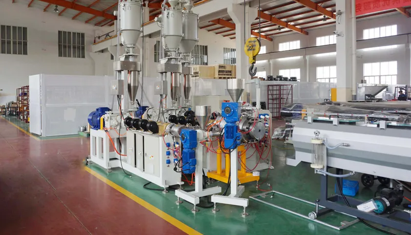 PP Soundproof Drainage Pipe Making Machine / Silent Pipe Production Line/ PP Drainage Pipe Machine