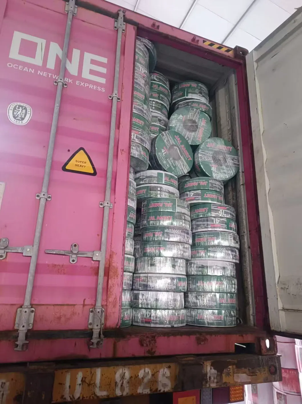 Hot Agricultural Greenhouse HDPE Water Pipe for Commercial Farming Inline Drip Irrigation Tape