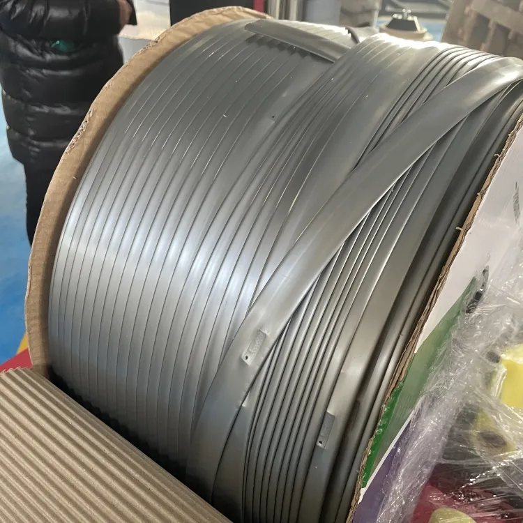 Dia16mm Drip Irrigation Tape with 40cm Spacing and 4 Liter Flow Rate